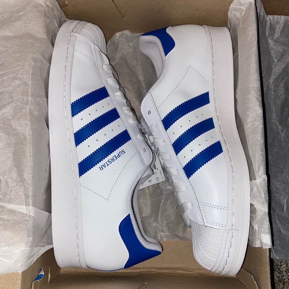 Adidas Superstar